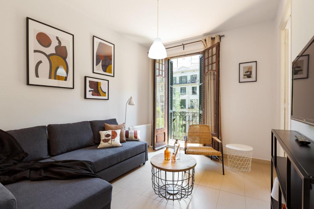 Stay U-Nique Apartments Mistral บาร์เซโลนา ภายนอก รูปภาพ